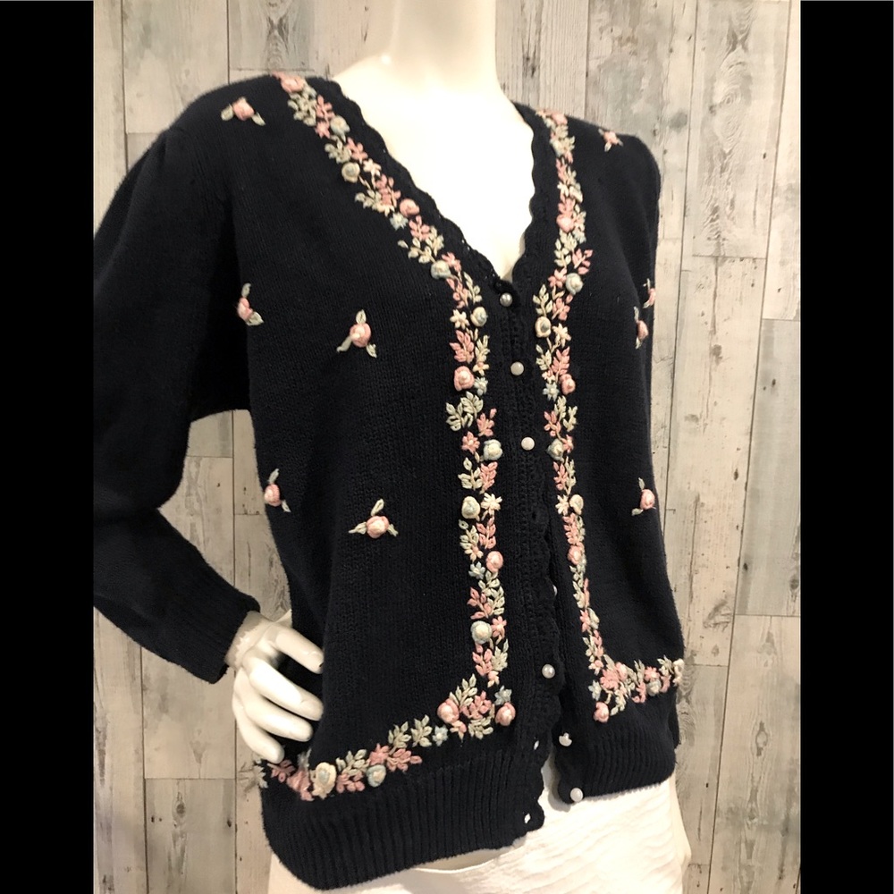 COPY - Vintage Navy cardigan with embroidered flowers.